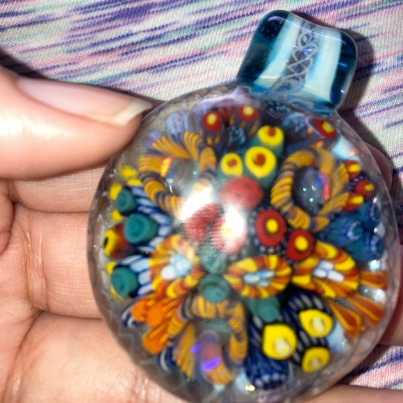 Coral reef glass pendant - Picture 1 of 2